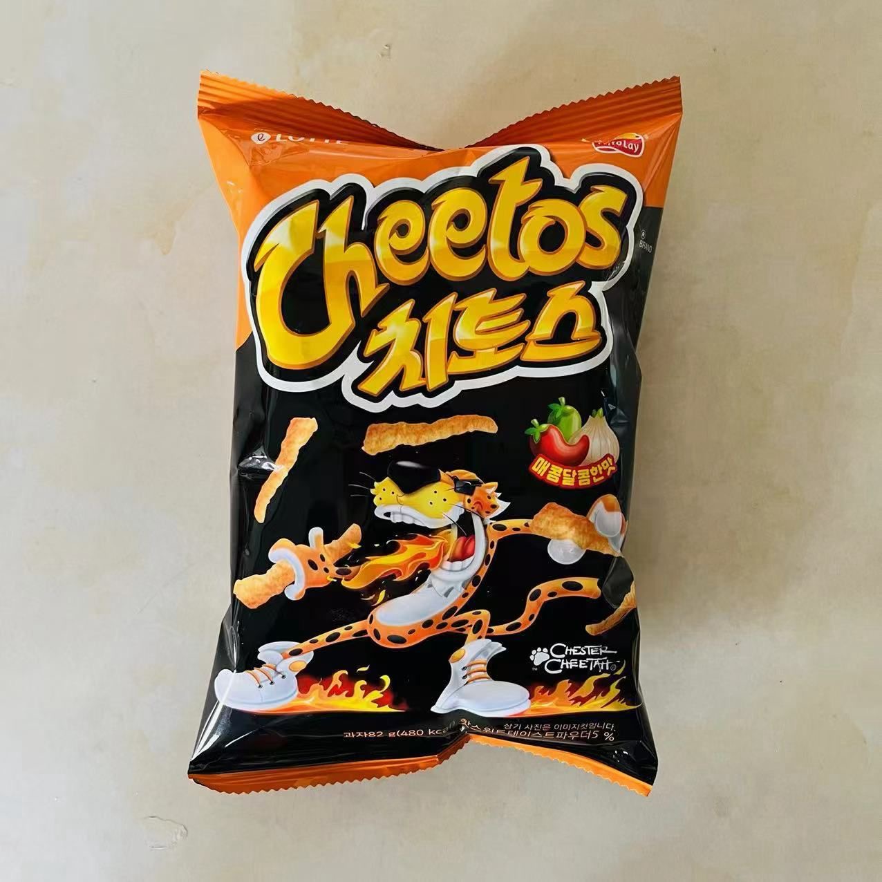 Korean Cheetos corn on the cob- 82g